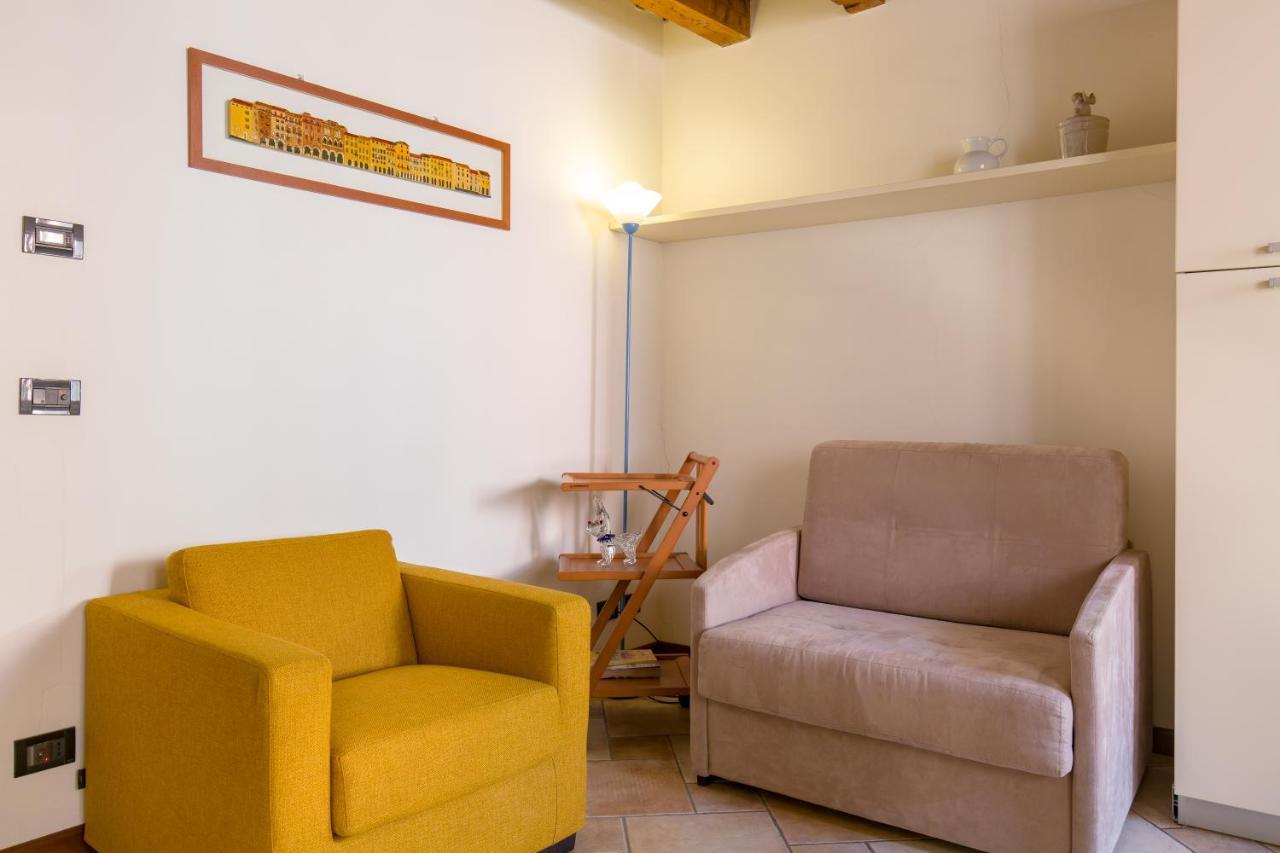 Veronaforent Cadrega Exterior foto